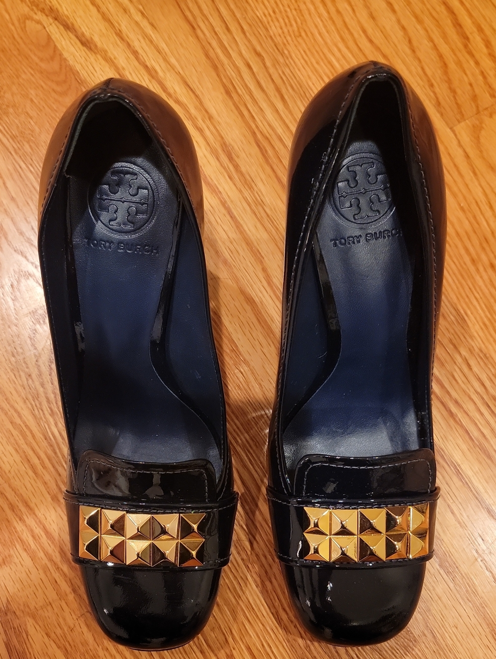 Tory Burch Black Patent Leather Pumps with Gold Pyramid Studs